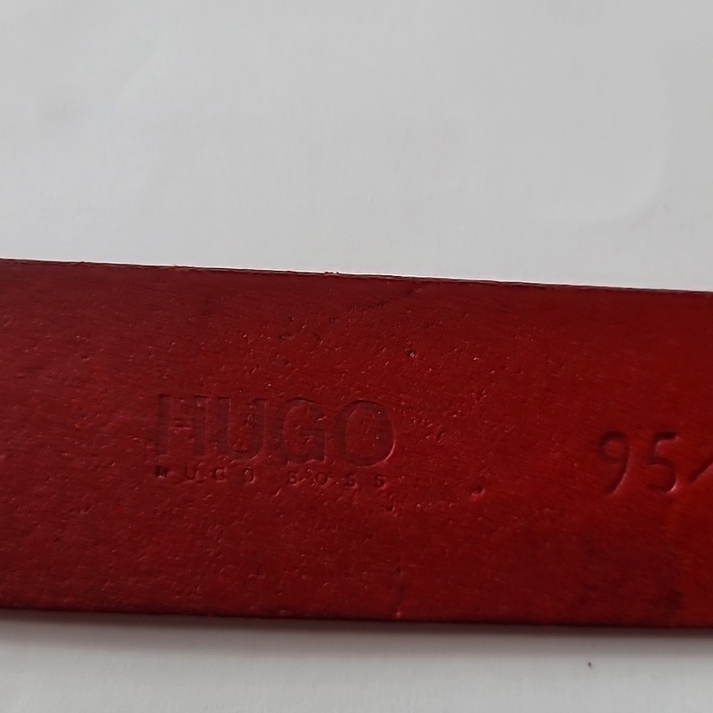 Hugo boss Red Made in Italy 100% COWHIDE   leather  belt - Picture 3 of 9